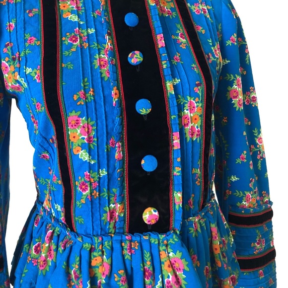 GUCCI runway jacket bouquet on velvet - Picture 7 of 8